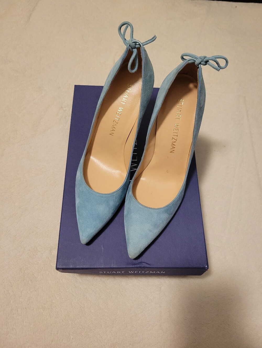Stuart Weitzman Light Blue Suede Pointed-Toe Ankle Tie Pumps size 6